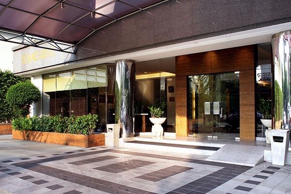 St. James Hotel